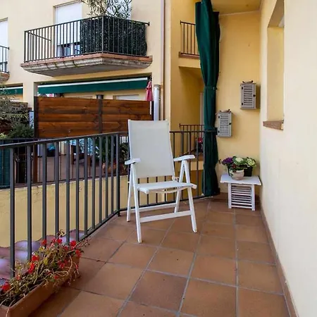 Casa Nuria Con Piscina Publica Y Solarium * Bescano